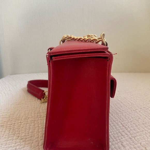 Red Leather Box Purse with Gold Link Chain by Via Repubblica// Butter Leather - Picture 7 of 9